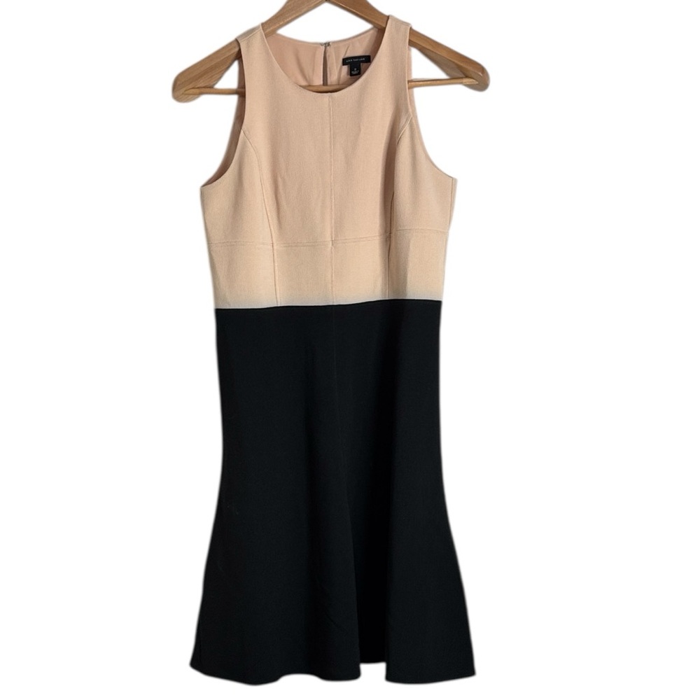 Ann Taylor Sleeveless Black and Cream Cocktail Colorblock Mini Dress size 2
